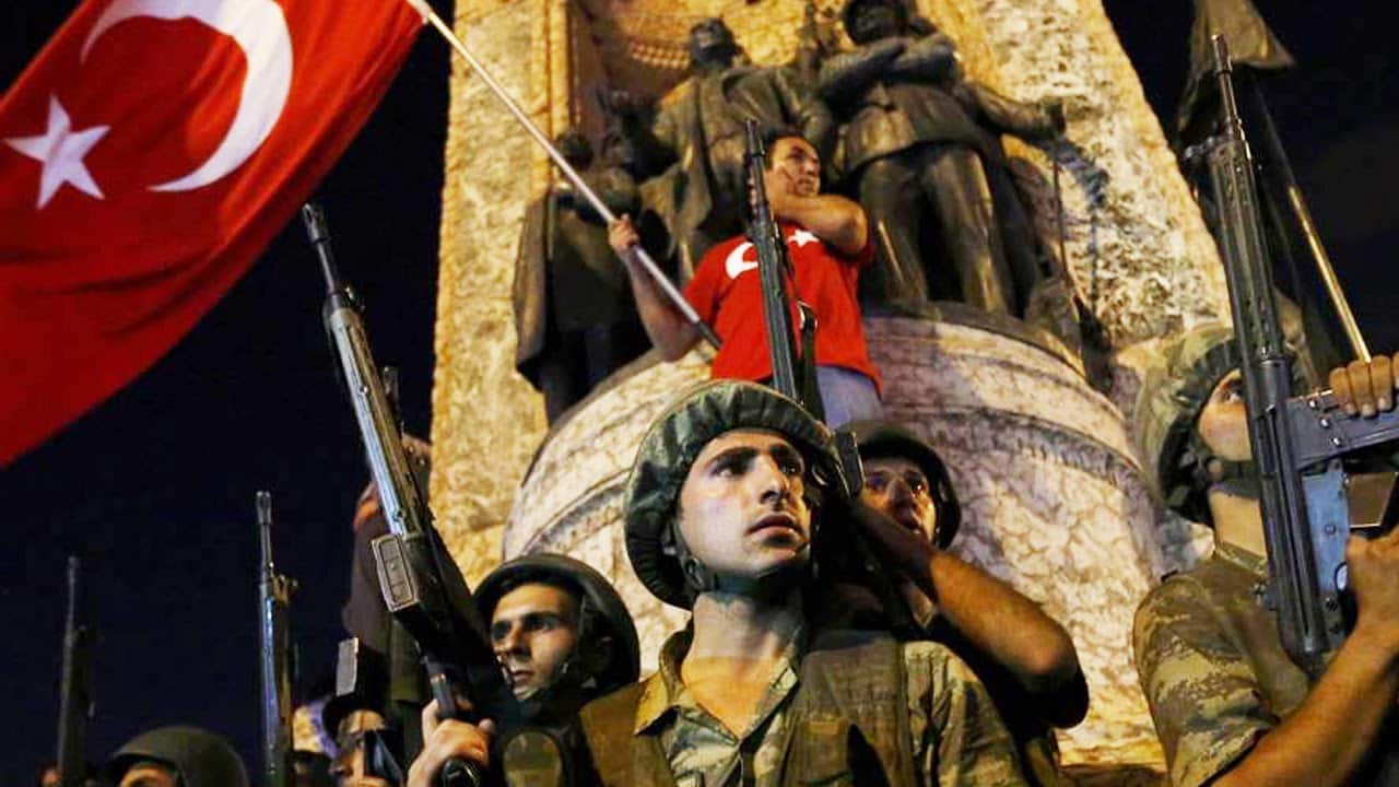 BREAKING: Turkish Military Attempted Coup To Overthrow Government 8 BREAKING: Turkish Military Attempted Coup To Overthrow Government 7